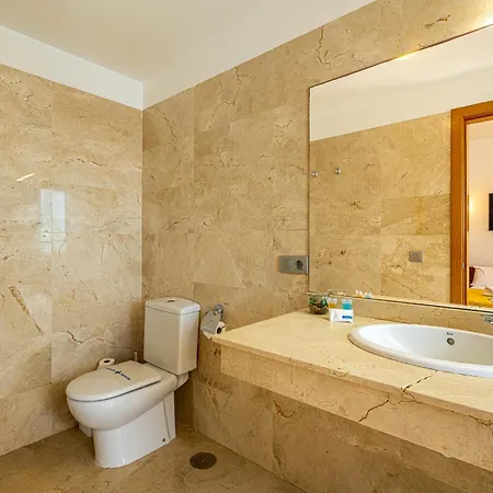 Sun Bay Ocean Retreat *